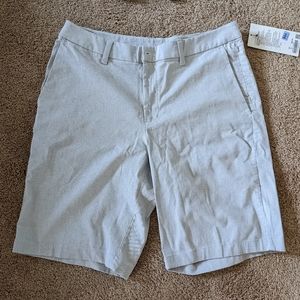 NWT Lululemon men's Commission Relaxed Fit Short 11" white